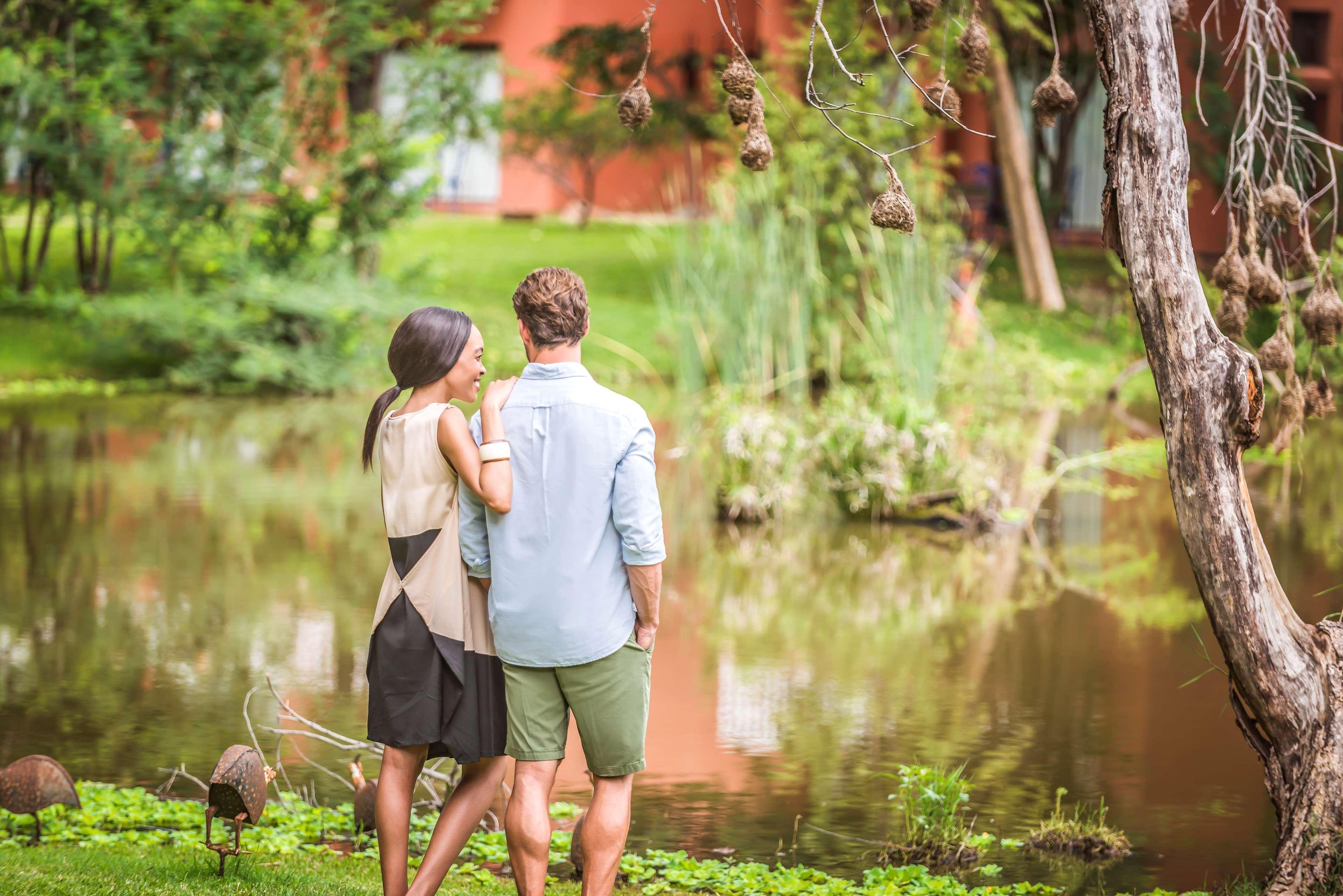 Avani Victoria Falls Resort Livingstone Buitenkant foto